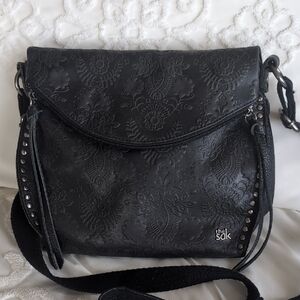 The Sak HOBO 🖤Black Arcadia Tooled Black Leather Crossbody Bag
